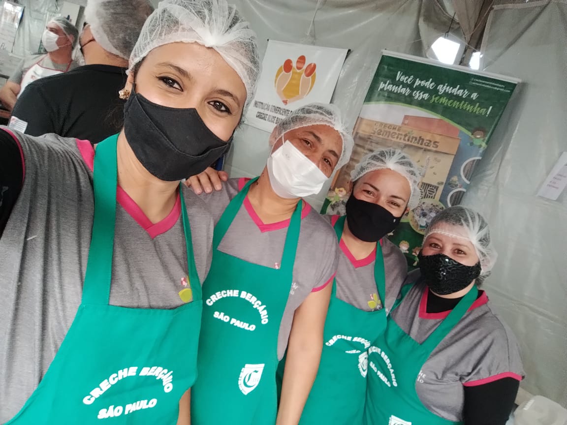 Creche São Paulo participa da Festa do Sanduíche em Bauru